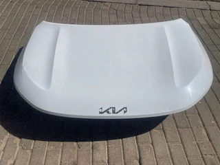 2024 Kia Seltos Bonnet Hood For Sale. In Excellent Condition