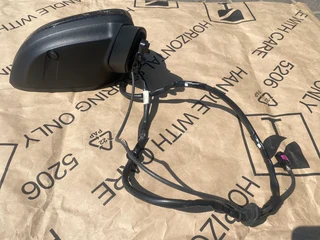 2021 AUDI RS4 ESTATE ELECTRONIC AUTO-FOLD DOOR MIRROR WITH CAMERA RIGHT SIDE FOR SALE