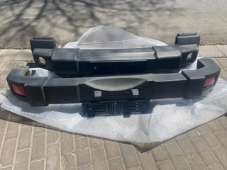 2013 JEEP WRANGLER FRONT AND REAR BUMPERS FOR SALE. IN EXCELLENT CONDITION