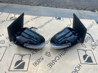 2023 TOYOTA AGYA DOOR MIRRORS FOR SALE. IN EXCELLENT CONDITION