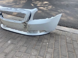 2010 VOLVO S40 FRONT BUMPER FOR SALE. IN EXCELLENT CONDITION