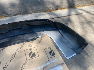 2024 MITSUBISHI OUTLANDER REAR BUMPER SPOILER FOR SALE. IN PRISTINE CONDITION