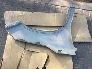 2022 TOYOTA URBAN CRUISER/SUZUKI VITARA BREZZA LEFT FRONT FENDER FOR SALE. BRAND NEW OEM