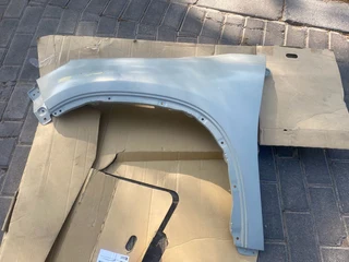 2022 TOYOTA URBAN CRUISER/SUZUKI VITARA BREZZA LEFT FRONT FENDER FOR SALE. BRAND NEW OEM