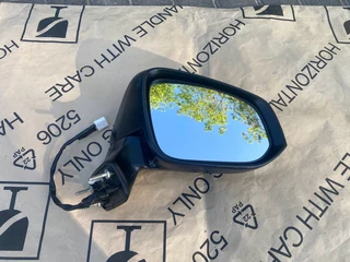 2023 TOYOTA COROLLA CROSS ELECTRONIC AUTO-FOLD DOOR MIRROR RIGHT SIDE FOR SALE