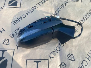 2023 TOYOTA COROLLA CROSS ELECTRONIC AUTO-FOLD DOOR MIRROR RIGHT SIDE FOR SALE