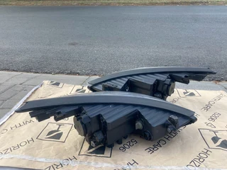 2014 HYUNDAI IX35 LED HEADLIGHTS FOR SALE. IN PRISTINE CONDITION