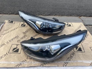 2014 Hyundai Ix35 Led Headlights For Sale. In Pristine Condition