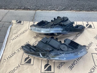 2014 HYUNDAI IX35 LED HEADLIGHTS FOR SALE. IN PRISTINE CONDITION