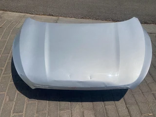 2014 HYUNDAI IX35 BONNET HOOD FOR SALE. IN EXCELLENT CONDITION