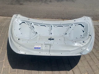 2014 HYUNDAI IX35 BONNET HOOD FOR SALE. IN EXCELLENT CONDITION