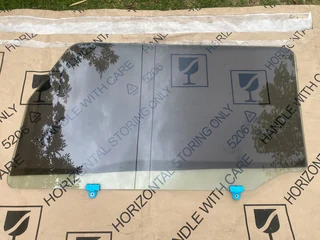 2023 SUZUKI JIMNY RIGHT FRONT DOOR GLASS FOR SALE. BRAND NEW