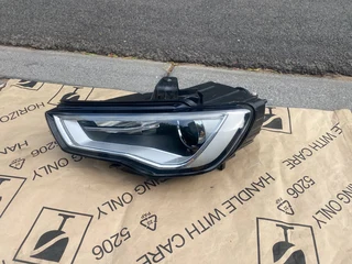 2016 Audi A3 Xenon Headlight Left Side For Sale. In Pristine Condition
