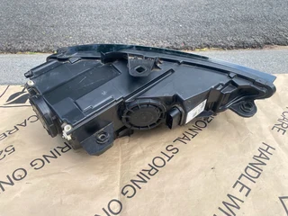 2016 AUDI A3 XENON HEADLIGHT LEFT SIDE FOR SALE. IN PRISTINE CONDITION