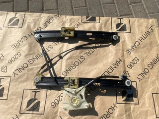 2022 VW POLO 8 LEFT FRONT WINDOW MECHANISM FOR SALE. IN PRISTINE CONDITION