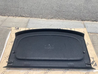 2013 VW TIGUAN PARCEL SHELF FOR SALE. IN PRISTINE CONDITION