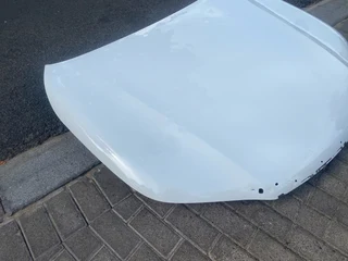 2024 TOYOTA HILUX GD-6 BONNET HOOD FOR SALE. IN EXCELLENT CONDITION