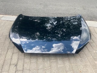 2024 TOYOTA COROLLA CROSS BONNET HOOD FOR SALE. IN EXCELLENT CONDITION
