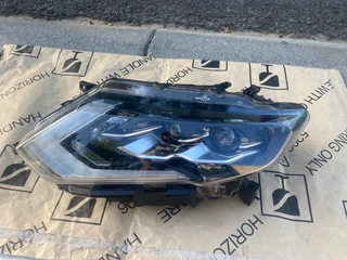 2022 Nissan X-trail Led Headlight Left Side For Sale. In Excellent Condition
