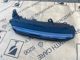 2025 JETOUR DASHING LED HEADLIGHT RIGHT SIDE FOR SALE. IN PRISTINE CONDITION