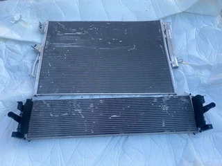 2025 JETOUR DASHING AIRCON CONDENSER AND INTERCOOLER FOR SALE. IN EXCELLENT CONDITION