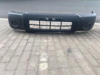 2020 NISSAN NP300 HARDBODY FRONT BUMPER FOR SALE. IN PRISTINE CONDITION
