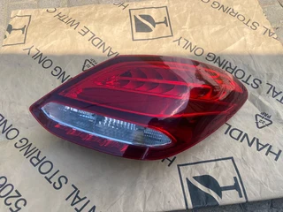 2015 Mercedes Benz C-class W205 Led Tail Light Right Side For Sale. In Pristine Condition