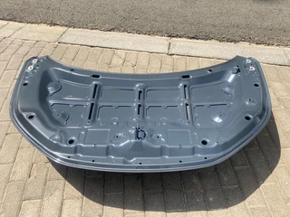 2024 SUZUKI FRONX/TOYOTA STARLET CROSS BONNET HOOD FOR SALE. IN PRISTINE CONDITION