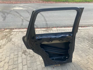 2013 PORSCHE CAYENNE LEFT REAR DOOR SHELL FOR SALE