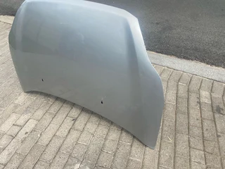 2014 FORD FIGO BONNET HOOD FOR SALE. IN EXCELLENT CONDITION