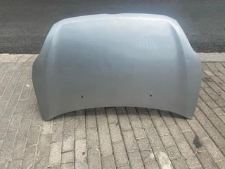 2014 FORD FIGO BONNET HOOD FOR SALE. IN EXCELLENT CONDITION