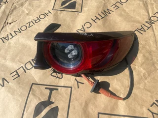 2022 MAZDA 3 HATCHBACK OUTER LED TAIL LIGHT RIGHT SIDE FOR SALE