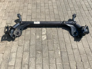 2017 FORD FIESTA ST REAR AXLE FOR SALE. IN PRISTINE CONDITION