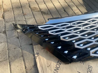 2025 CHERY OMODA C5 RADIATOR GRILLE FOR SALE. IN EXCELLENT CONDITION