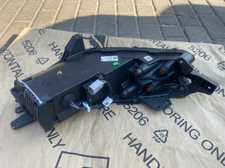 2025 TOYOTA URBAN CRUISER FULL LED HEADLIGHT RIGHT SIDE FOR SALE. IN PRISTINE CONDITION