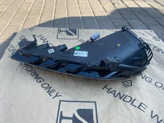 2025 TOYOTA URBAN CRUISER FULL LED HEADLIGHT RIGHT SIDE FOR SALE. IN PRISTINE CONDITION