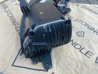 2025 TOYOTA URBAN CRUISER FULL LED HEADLIGHT RIGHT SIDE FOR SALE. IN PRISTINE CONDITION