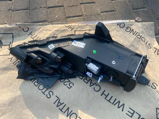 2025 TOYOTA URBAN CRUISER FULL LED HEADLIGHT LEFT SIDE FOR SALE. IN EXCELLENT CONDITION