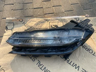 2025 TOYOTA URBAN CRUISER FULL LED HEADLIGHT LEFT SIDE FOR SALE. IN EXCELLENT CONDITION