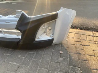 2020 ISUZU D-MAX 250 FRONT BUMPER FOR SALE. IN EXCELLENT CONDITION