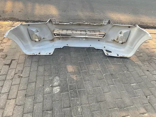 2020 ISUZU D-MAX 250 FRONT BUMPER FOR SALE. IN EXCELLENT CONDITION