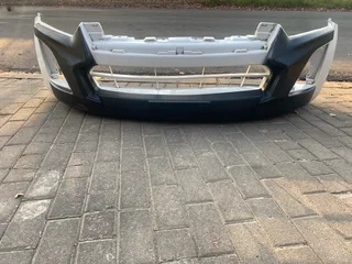 2020 ISUZU D-MAX 250 FRONT BUMPER FOR SALE. IN EXCELLENT CONDITION