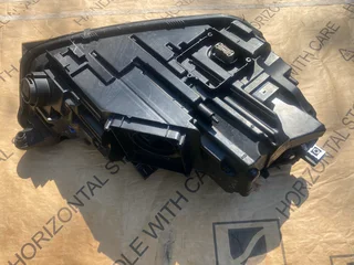 2018 AUDI Q5, SQ5 FULL XENON MATRIX HEADLIGHT LEFT SIDE FOR SALE. IN PRISTINE CONDITION