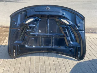 2017 JEEP GRAND CHEROKEE SRT ALUMINIUM BONNET HOOD FOR SALE. IN PRISTINE CONDITION