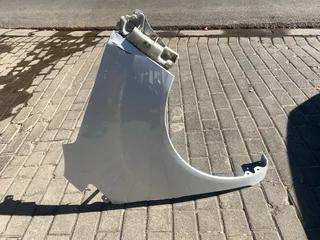 2017 CHEVROLET SPARK FENDER RIGHT SIDE FOR SALE. IN EXCELLENT CONDITION