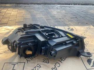 2020 AUDI TT LED MATRIX HEADLIGHT RIGHT SIDE FOR SALE. IN EXCELLENT CONDITION