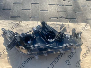 2024 TOYOTA RAV4 FULL LED HEADLIGHT LEFT SIDE FOR SALE. IN EXCELLENT CONDITION