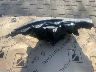 2024 TOYOTA RAV4 FULL LED HEADLIGHT LEFT SIDE FOR SALE. IN EXCELLENT CONDITION