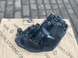 2019 VW UP LED HEADLIGHT RIGHT SIDE FOR SALE. IN EXCELLENT CONDITION