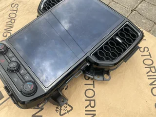 2024 FORD RANGER RAPTOR T9 RADIO/MULTI DISPLAY NAVIGATION SYSTEM FOR SALE. IN PRISTINE CONDITION